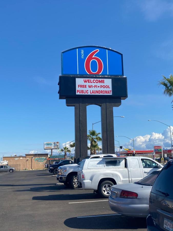 Motel 6 Bullhead City, Az - Laughlin ภายนอก รูปภาพ