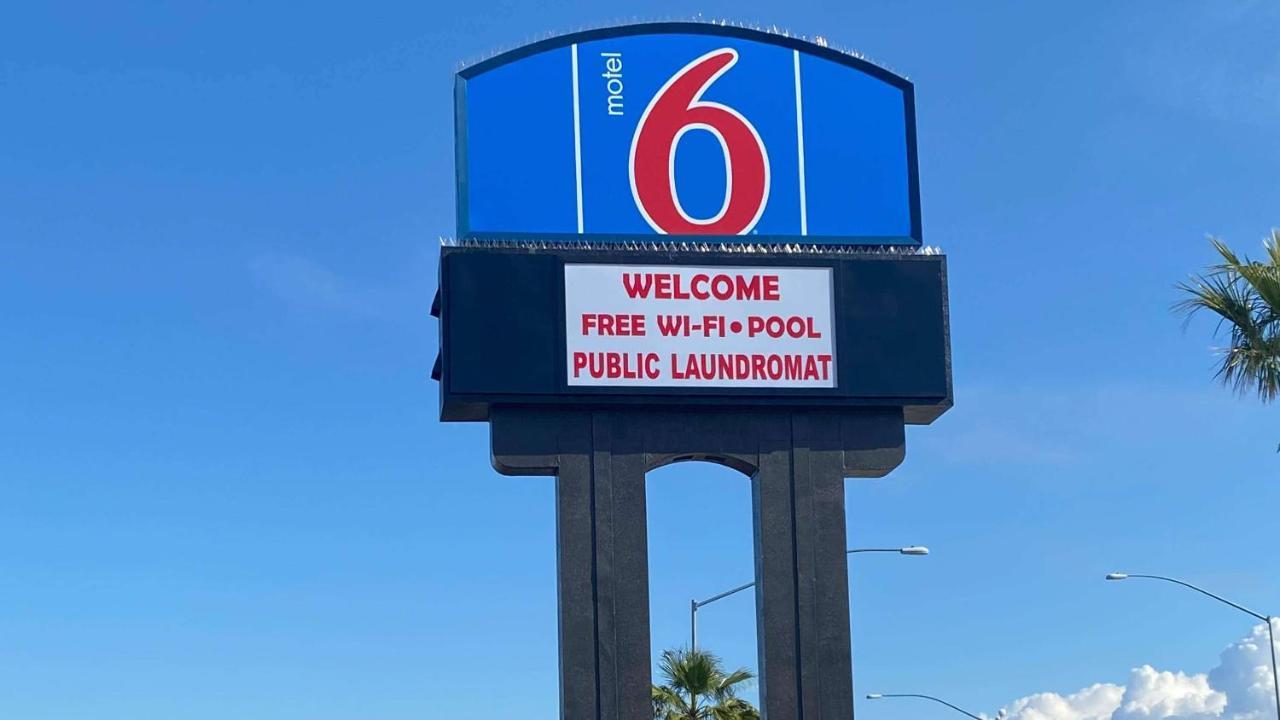Motel 6 Bullhead City, Az - Laughlin ภายนอก รูปภาพ